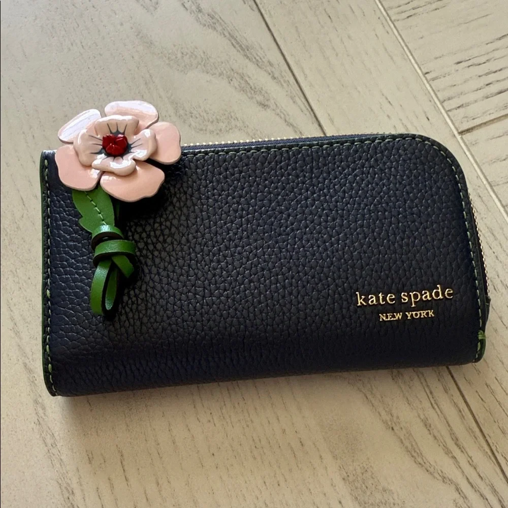 The Garden Small Slim Bifold Wallet - Picture 1 of 4